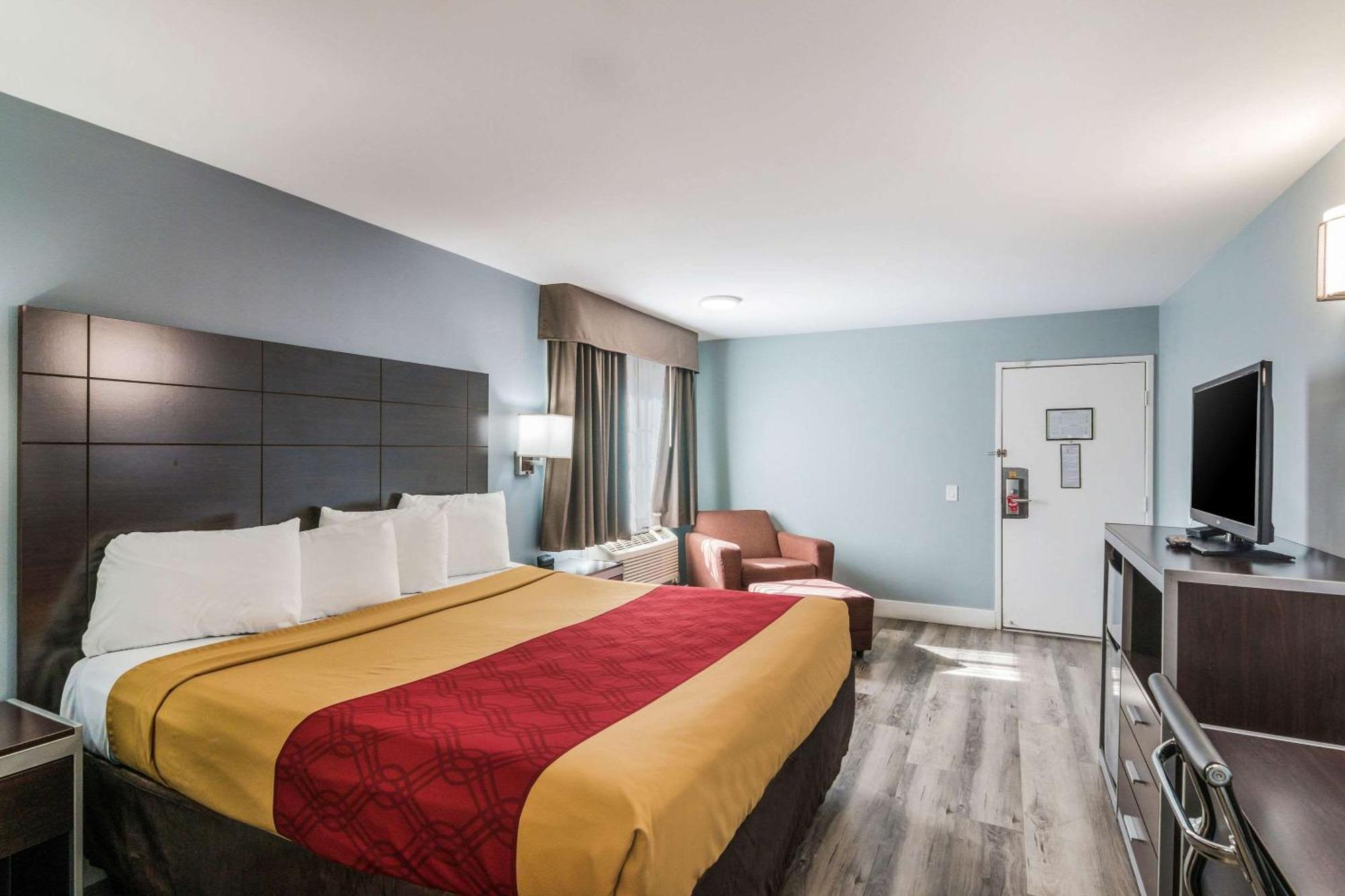 Econo Lodge Hesperia - Victorville I-15 Ngoại thất bức ảnh