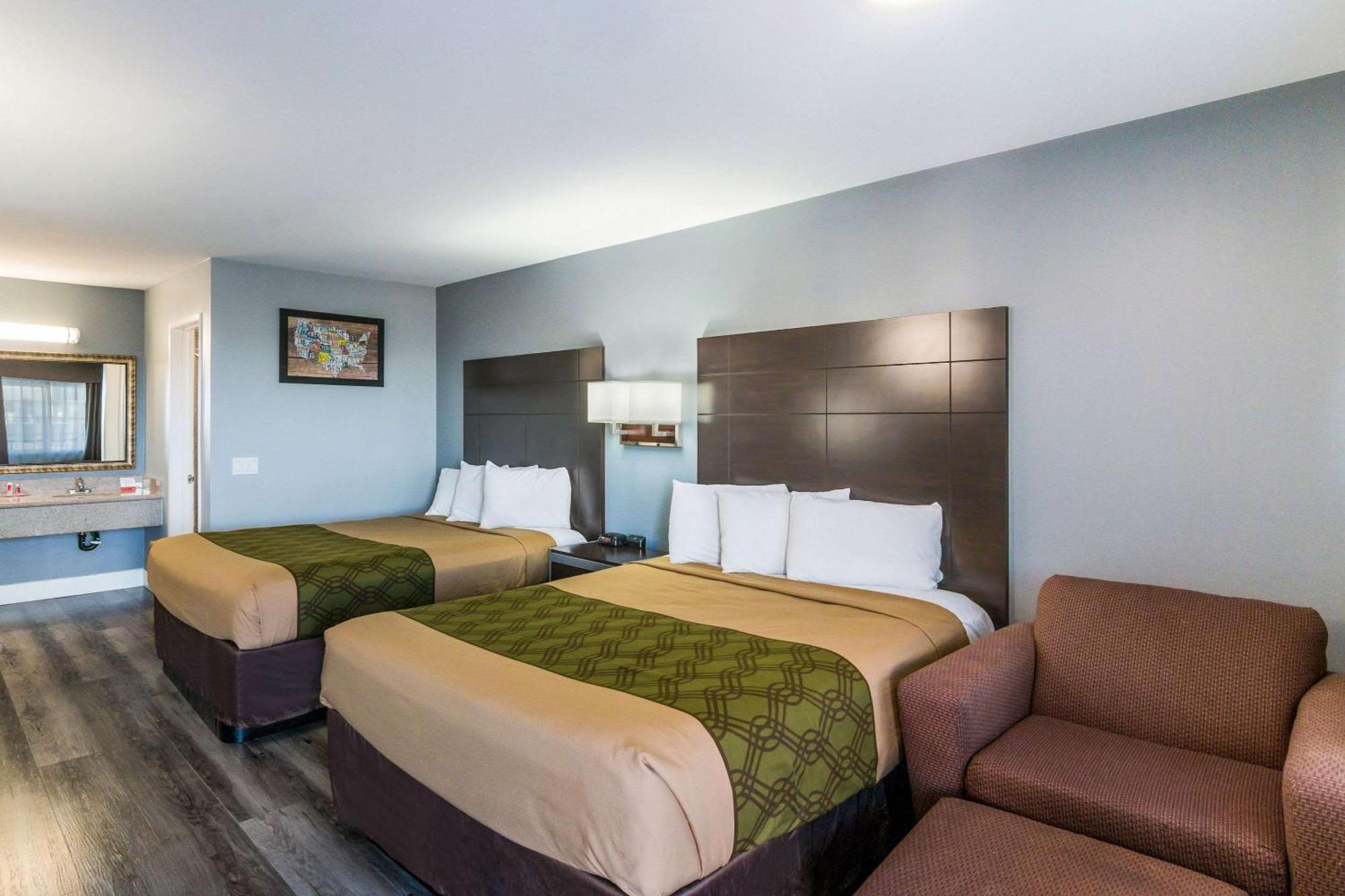 Econo Lodge Hesperia - Victorville I-15 Ngoại thất bức ảnh
