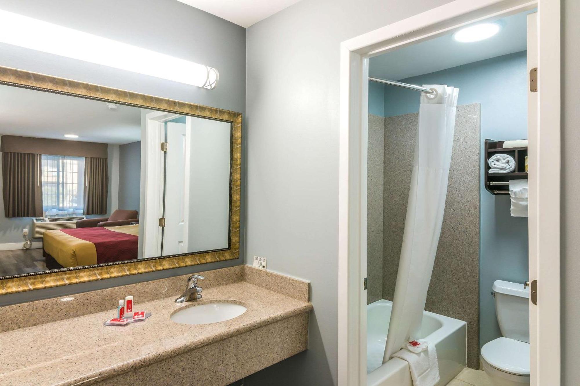 Econo Lodge Hesperia - Victorville I-15 Ngoại thất bức ảnh