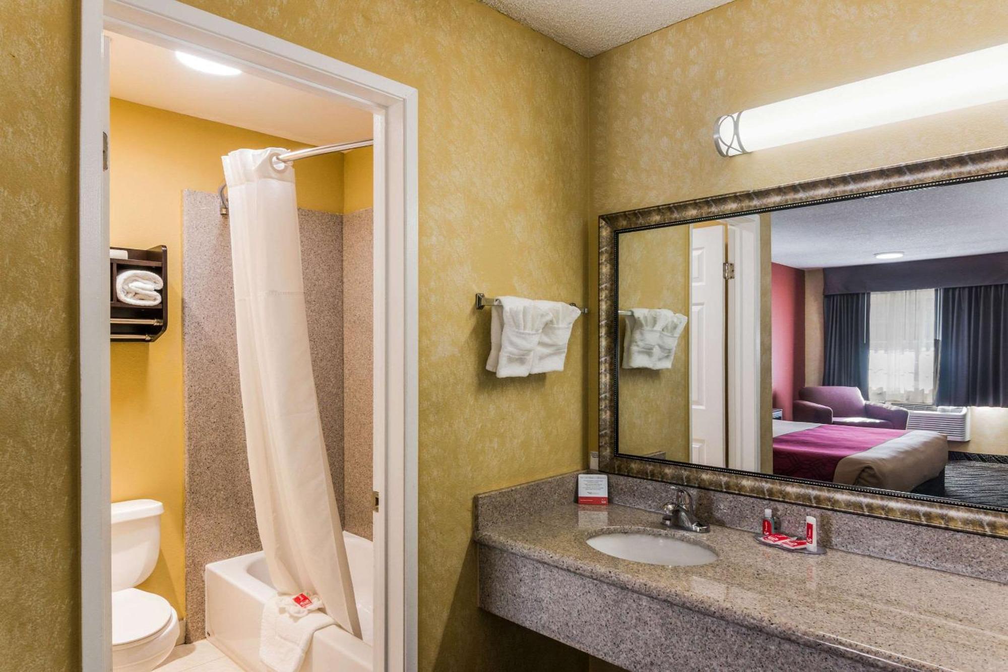 Econo Lodge Hesperia - Victorville I-15 Ngoại thất bức ảnh