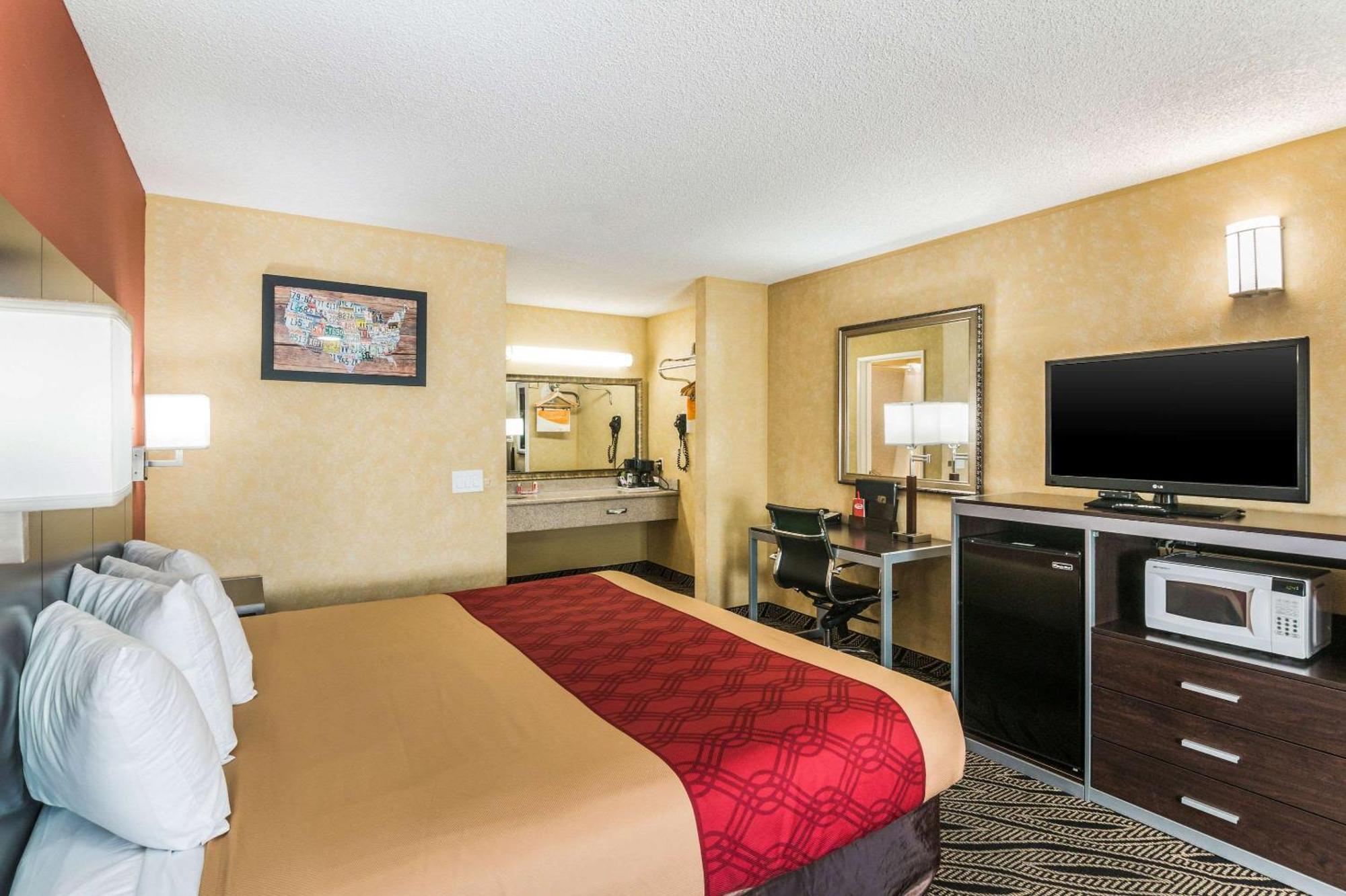 Econo Lodge Hesperia - Victorville I-15 Ngoại thất bức ảnh