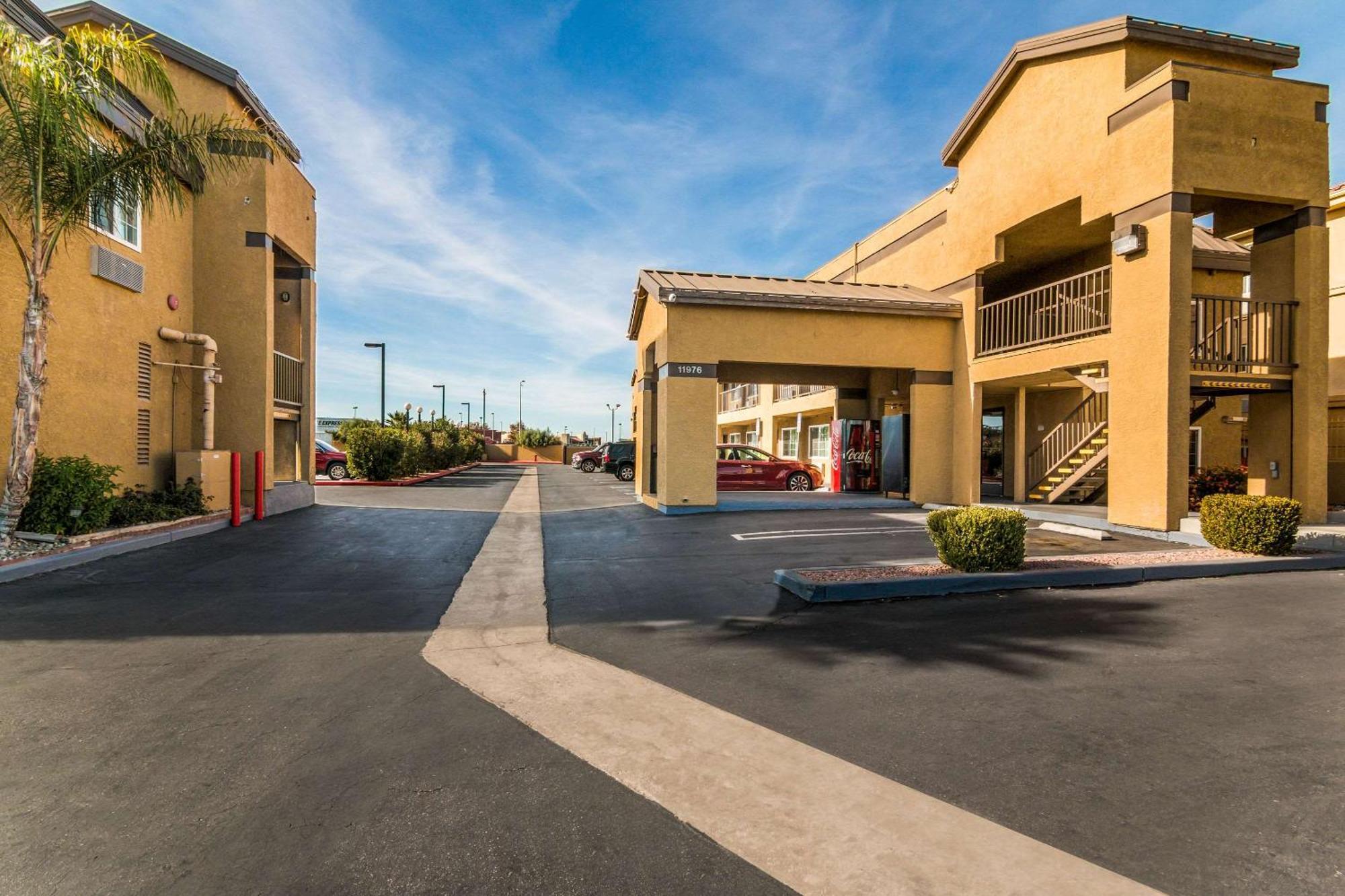 Econo Lodge Hesperia - Victorville I-15 Ngoại thất bức ảnh