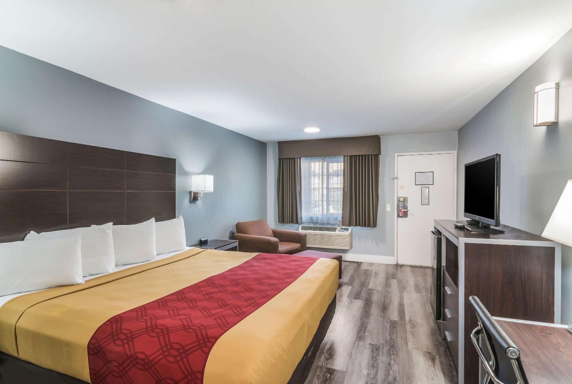 Econo Lodge Hesperia - Victorville I-15 Ngoại thất bức ảnh
